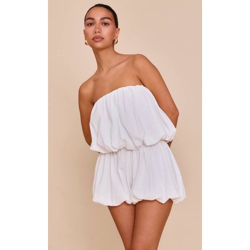 White Combi-short Bandeau À Détail Bouffant | Taille 32 - PrettyLittleThing - Modalova