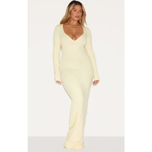Robe Longue Sculptante Décolleté Cœur Shape | Taille 46 - PrettyLittleThing - Modalova