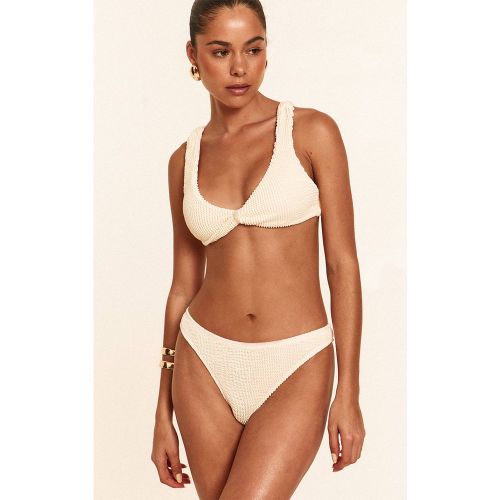 Cream Haut De Bikini Crinkle À Nœud Frontal | Taille XS - PrettyLittleThing - Modalova