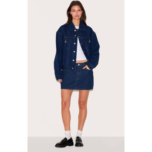 Indigo Mini-jupe En Denim Rigide | Taille 32 - PrettyLittleThing - Modalova