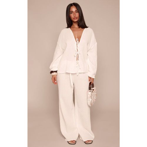 White Ensemble Coordonné Pantalon Large Texturé En Étamine Petite | Taille 36 - PrettyLittleThing - Modalova