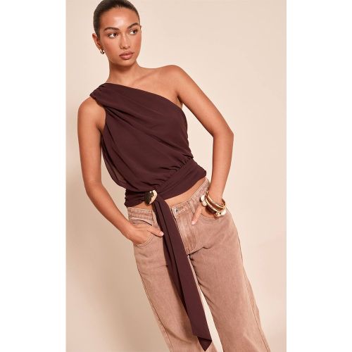 Chocolate Plum Haut Drapé En Mousseline À Une Épaule Avec Détail Froncé | Taille 32 - PrettyLittleThing - Modalova