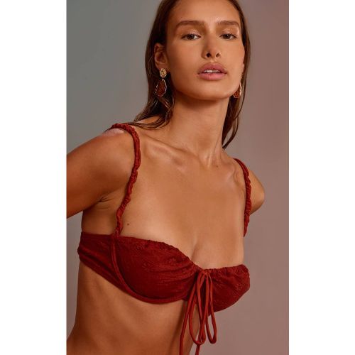 Rust Haut De Bikini À Armatures À Motif Floral Texturé | Taille 42 - PrettyLittleThing - Modalova