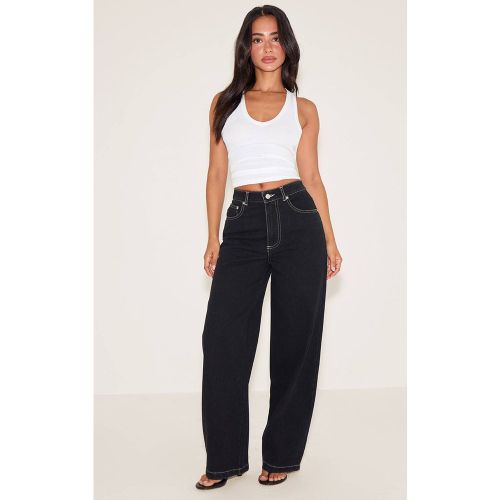 Washed Black Jean Droit En Denim À Coutures Contrastées Petite | Taille 32 - PrettyLittleThing - Modalova