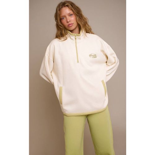 Cream Sweat-shirt À Col Zippé Un Quart Avec Broderie Sporty Club | Taille XS - PrettyLittleThing - Modalova
