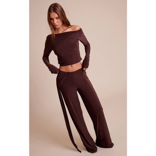 Pantalon Droit À Double Couche Slinky Avec Drapé Torsadé | Taille 42 - PrettyLittleThing - Modalova
