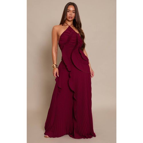 Burgundy Robe Longue Plissée À Volants Et Col Licou | Taille 42 - PrettyLittleThing - Modalova