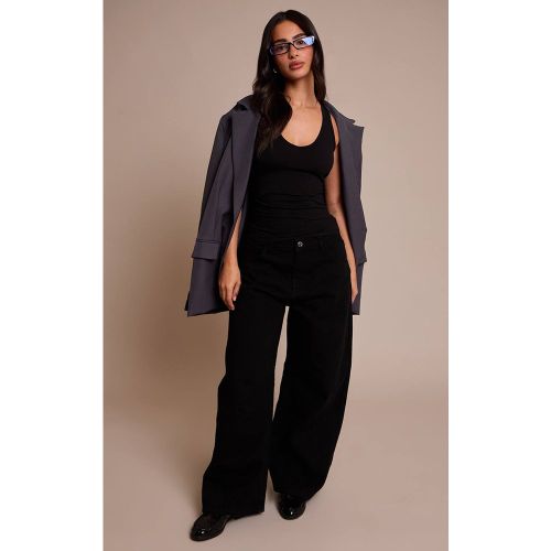Black Jean Barrel Blanc Petite Avec Détails De Couture | Taille 42 - PrettyLittleThing - Modalova