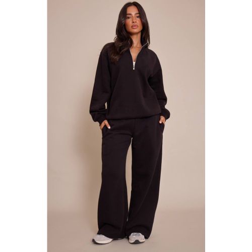 Black Pantalon De Jogging Petite À Jambe Droite | Taille XS - PrettyLittleThing - Modalova
