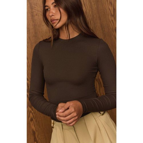 Haut À Manches Longues Col Rond En Maille Côtelée Douce | Taille 42 - PrettyLittleThing - Modalova
