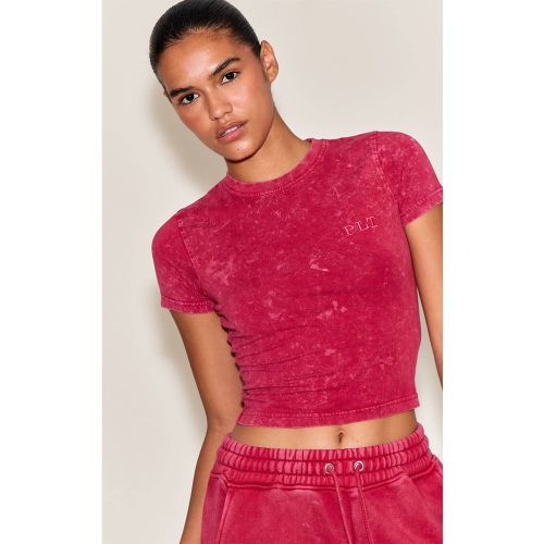 Red T-shirt Ajusté Délavé | Taille Small - PrettyLittleThing - Modalova