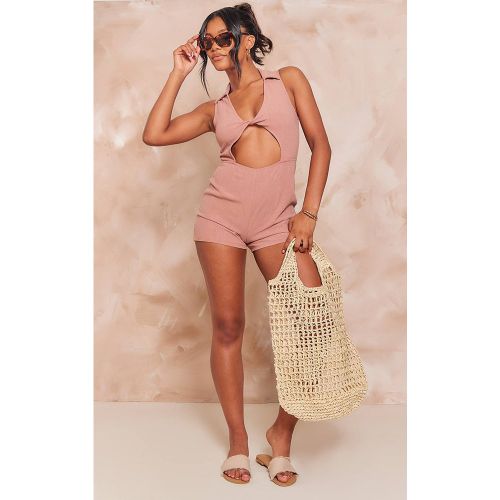 Combinaison Courte Aspect Lin Avec Détail Col Torsadé Et Découpes | Taille 42 - PrettyLittleThing - Modalova
