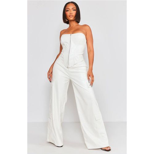 White Pantalon Cargo Droit En Synthétiquecuir Shape | Taille 34 - PrettyLittleThing - Modalova