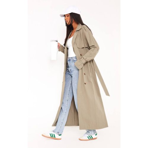 Khaki Trench-coat Ceinturé À Détails De Panneaux Pour Grandes Tailles | Taille 42 - PrettyLittleThing - Modalova