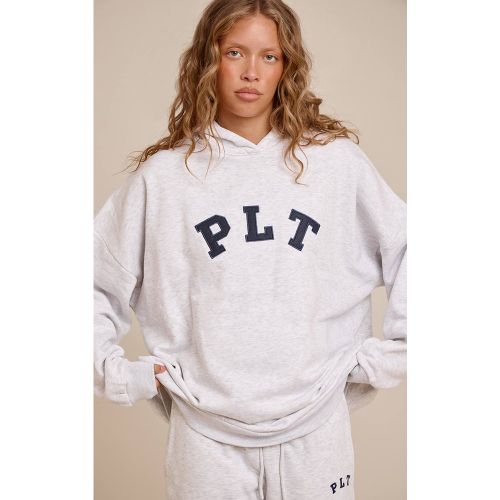 Ash Grey Sweat À Casynthétiqueche Oversize Avec Logo Plt | Taille XS - PrettyLittleThing - Modalova