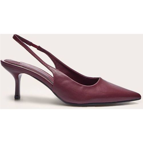Burgundy Escarpins À Bout Pointu Et Bride Arrière En Synthétiquecuir À Talon Moyen | Taille 31 - PrettyLittleThing - Modalova
