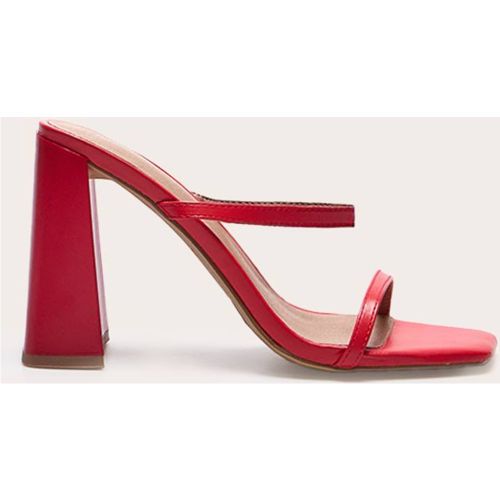 Red Mules À Talon Bloc Haut En Synthétique Bout Carré Avec Double Bride | Taille 31 - PrettyLittleThing - Modalova