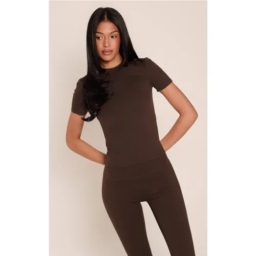 Haut De Sport Tall À Manches Courtes Sculpant Et Long | Taille Small - PrettyLittleThing - Modalova