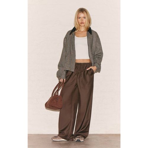 Pantalon Ample Taille Basse En Tissu Tissé Avec Cordon De Serrage | Taille 42 - PrettyLittleThing - Modalova