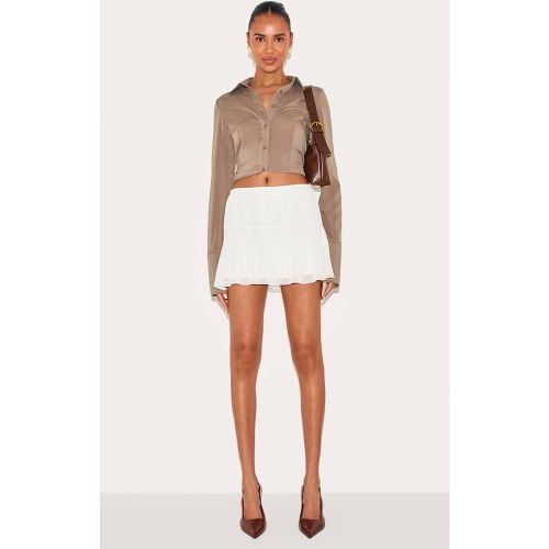 Cream Jupe Mini À Ourlet À Volants | Taille 42 - PrettyLittleThing - Modalova