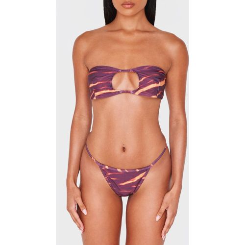 Burgundy Bas De Bikini Échancré À Imprimé Abstrait | Taille 32 - PrettyLittleThing - Modalova