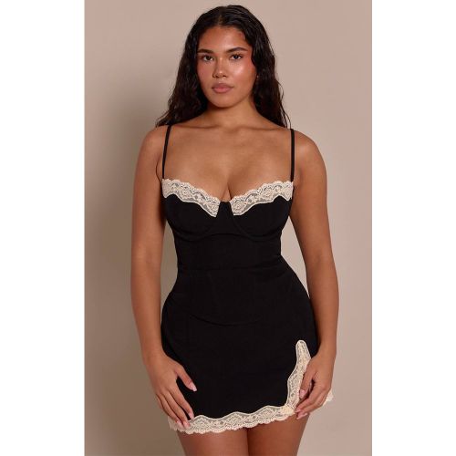 Black Top Corset Shape À Dos Lacé Avec Finitions En Dentelle | Taille 34 - PrettyLittleThing - Modalova