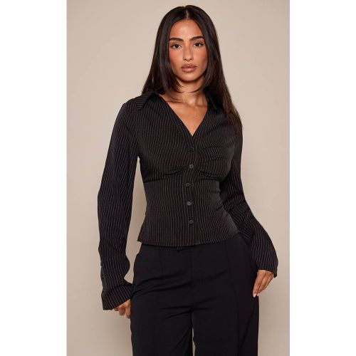 Black Chemise Petite À Rayures Fines Avec Fronces Sur Le Buste Et Boutonnage | Taille 32 - PrettyLittleThing - Modalova
