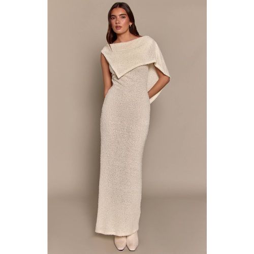 Cream Robe Longue Sans Manches Texturée À Détail Cape | Taille 42 - PrettyLittleThing - Modalova