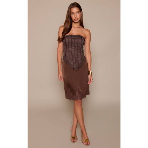 Jupe Midi En Satin Avec Détails En Dentelle | Taille 42 - PrettyLittleThing - Modalova