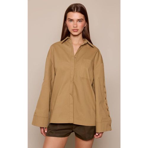 Khaki Chemise Oversize En Coton Avec Détail Boutons Aux Manches | Taille 36 - PrettyLittleThing - Modalova