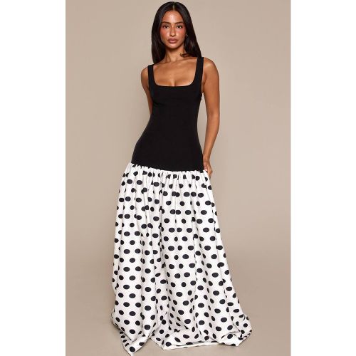 White Robe Maxi À Ourlet Froncé Contrastant En Tissu Tissé Petite | Taille 32 - PrettyLittleThing - Modalova