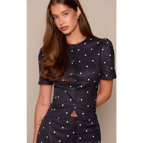 Black Haut Ajusté À Pois À Manches Courtes Avec Boutonnage | Taille 42 - PrettyLittleThing - Modalova
