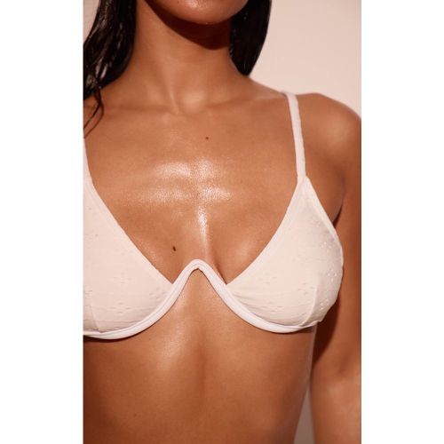 White Haut De Bikini À Armatures En Broderie Anglaise | Taille 32 - PrettyLittleThing - Modalova