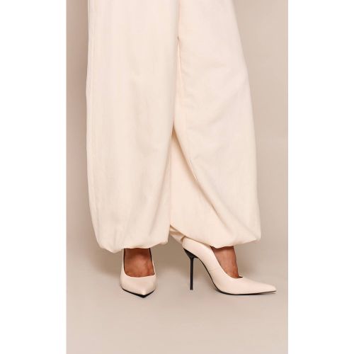 Cream Escarpins À Talons Hauts En Synthétique À Bout Pointu | Taille 33 - PrettyLittleThing - Modalova