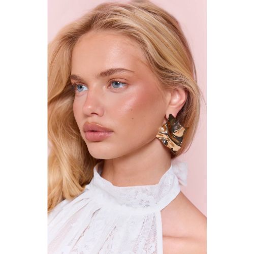 Gold Boucles D'oreilles Géométriques Carrées À Effet Métallisé - PrettyLittleThing - Modalova