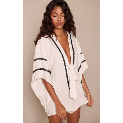 Cream Combi-short Vaporeux Aspect Lin Avec Nœud Devant | Taille 44 - PrettyLittleThing - Modalova