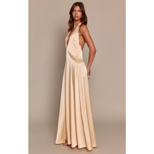 Lemon Robe Longue Satinée À Encolure Américaine Contrastée | Taille 42 - PrettyLittleThing - Modalova