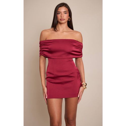 Wine Robe Courte En Satin À Épaules Dénudées | Taille 42 - PrettyLittleThing - Modalova