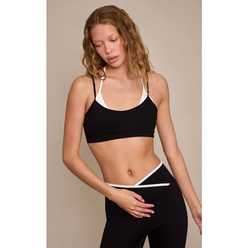 Black Brassière De Sport Sculptante À Double Couche | Taille XL - PrettyLittleThing - Modalova