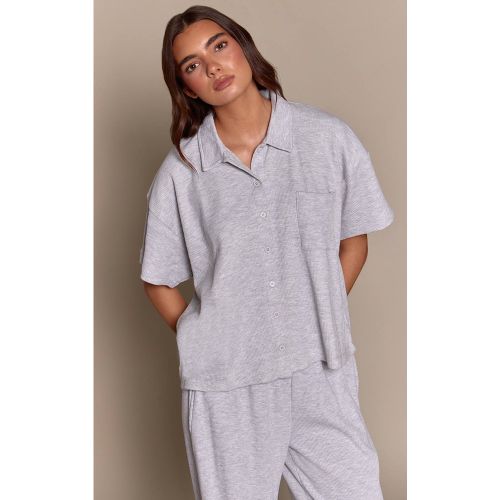 Ash Grey Chemise De Pyjama Gaufrée À Manches Courtes Avec Boutonnage | Taille XS - PrettyLittleThing - Modalova