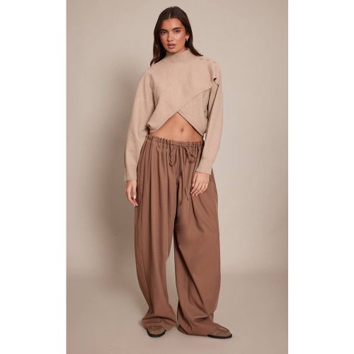 Pantalon Large À Taille Œillets Et Plis | Taille 42 - PrettyLittleThing - Modalova