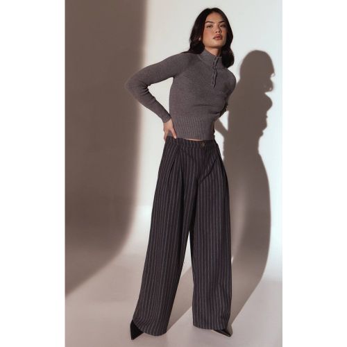 Slate Grey Pantalon Large À Fines Rayures Brossé | Taille 34 - PrettyLittleThing - Modalova