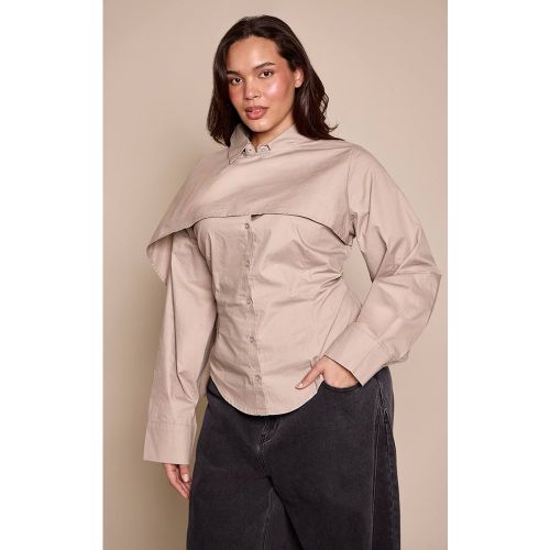 Mushroom Chemise Ajustée Grande Taille Avec Superposition Style Cape | Taille 46 - PrettyLittleThing - Modalova
