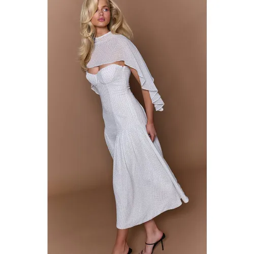 White Robe Midi Patineuse Bustier À Pois Mini En Mousseline Avec Détail Cape | Taille 42 - PrettyLittleThing - Modalova