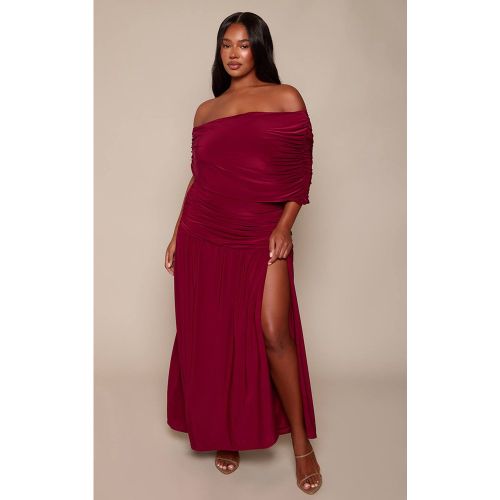 Red Robe Maxi Grande Taille En Jersey Slinky Double Couche À Encolure Bardot Et Fronces | Taille 54 - PrettyLittleThing - Modalova