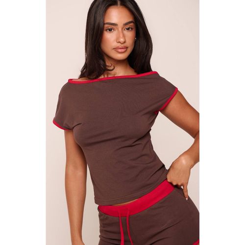 Top Court Ajusté À Épaules Dénudées Avec Liseré Contrasté Petite Taille - Ensemble Coordonné | Taille 42 - PrettyLittleThing - Modalova