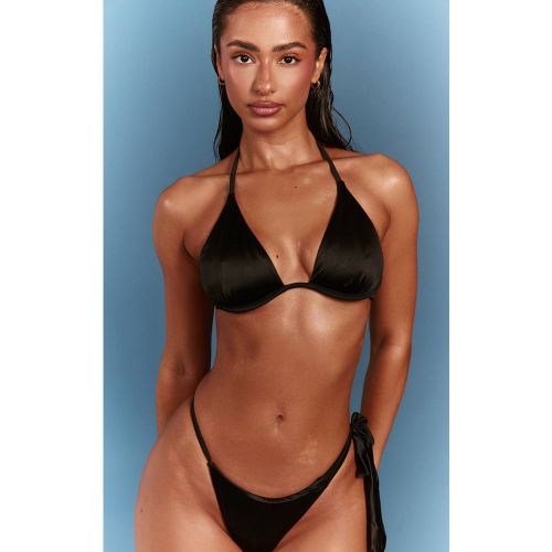 Black Haut De Bikini Triangle À Armatures Avec Croisé Devant En Tissu Brillant | Taille 32 - PrettyLittleThing - Modalova