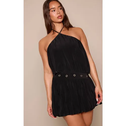 Black Robe Bouffante À Double Couche En Jersey Slinky Avec Détail Œillets | Taille 34 - PrettyLittleThing - Modalova