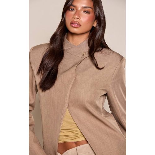 Black Blazer Ajusté Beige Foncé Col Montant À Boutonnage Asymétrique | Taille 42 - PrettyLittleThing - Modalova