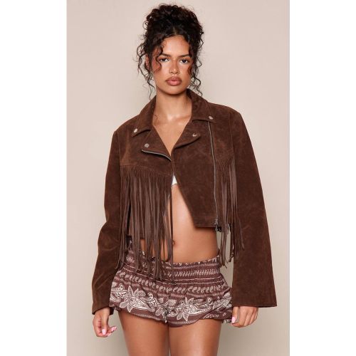 Veste Courte En Synthétique À Franges | Taille Small - PrettyLittleThing - Modalova